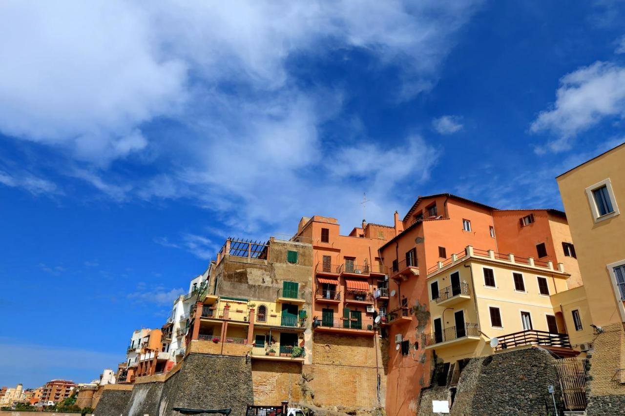 Il Borgo Luxury Suites Nettuno Exterior foto